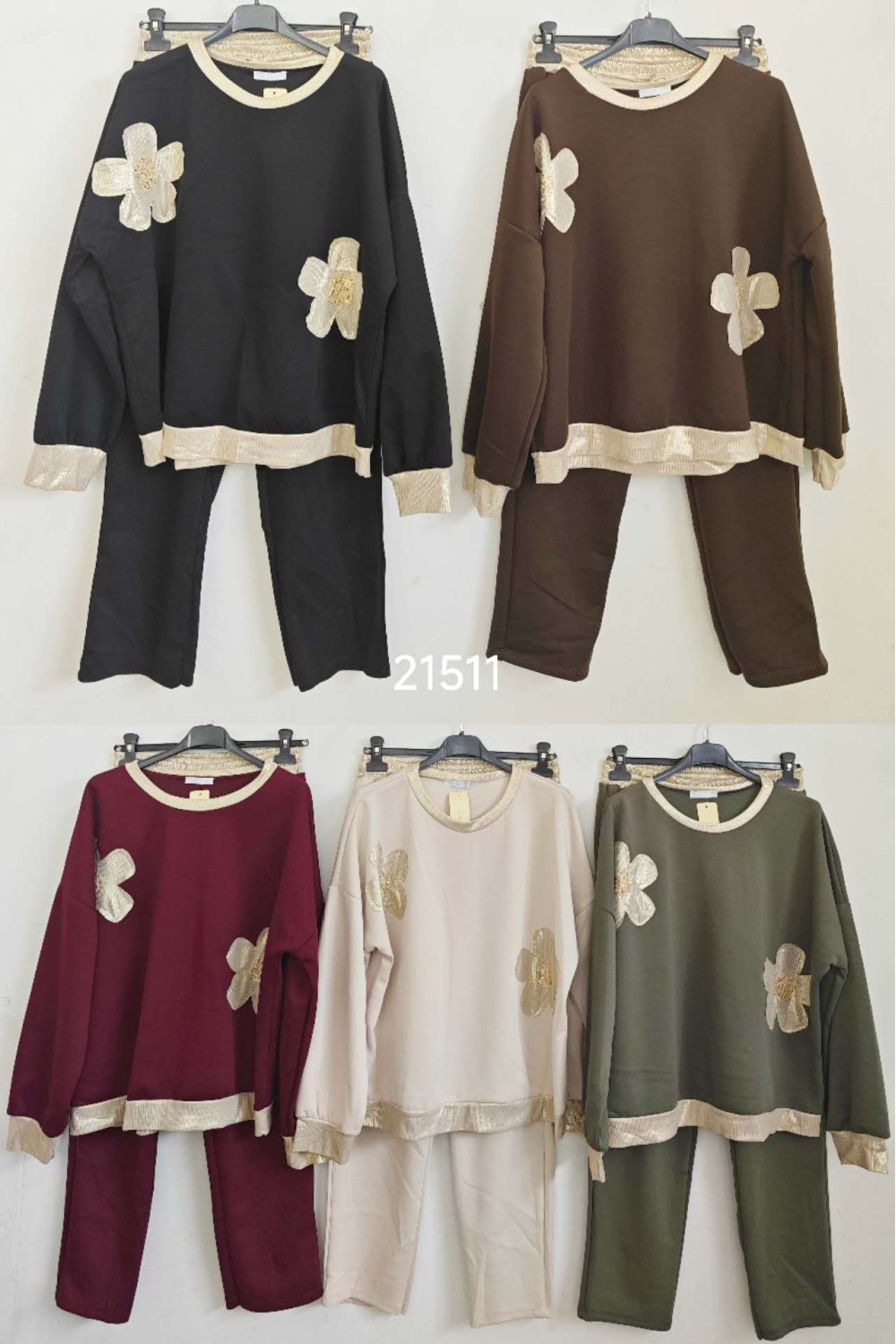 Conjunto de sudadera y pantalón