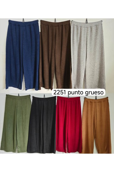 Pantalón punto